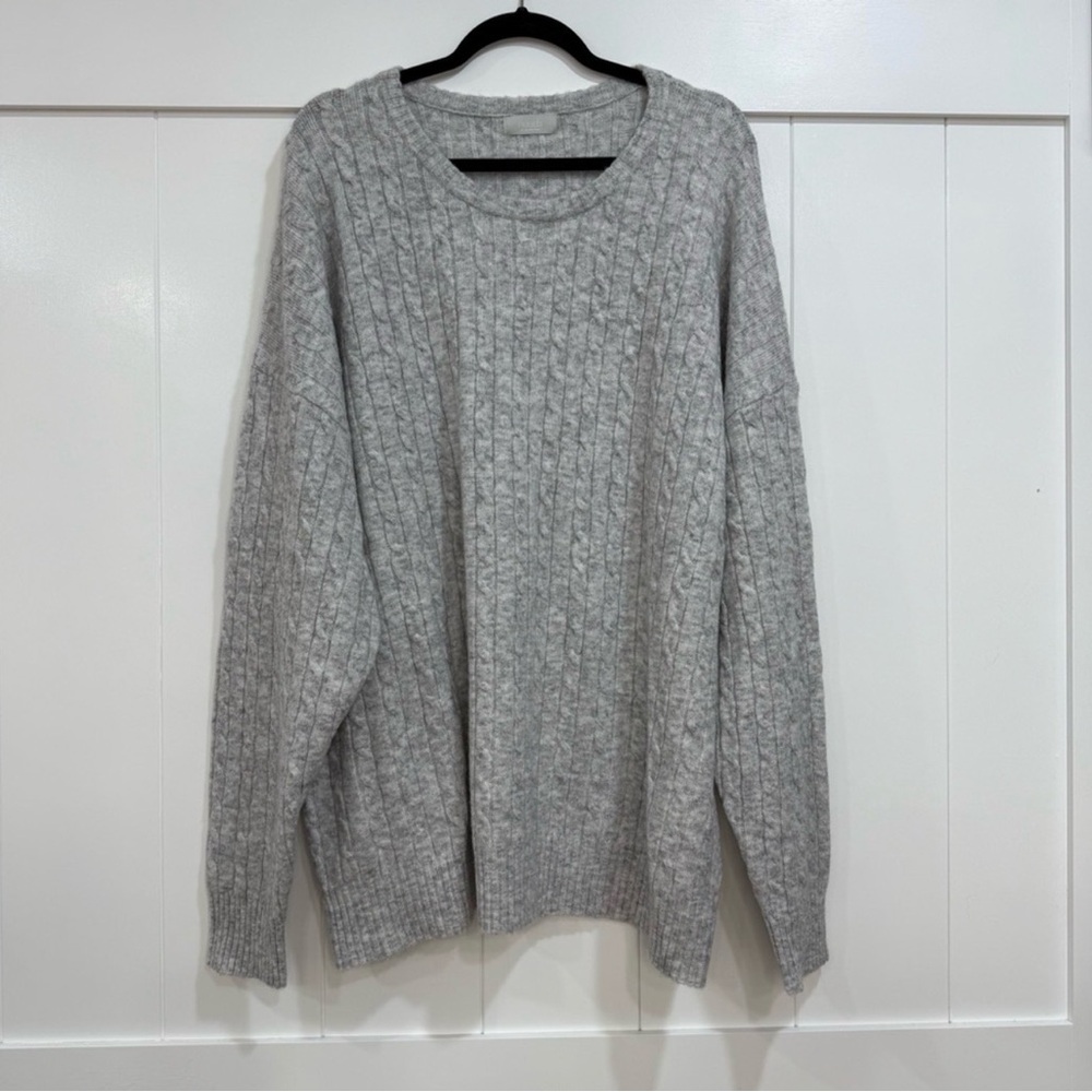 nuuds Gray Cable Knit Sweater